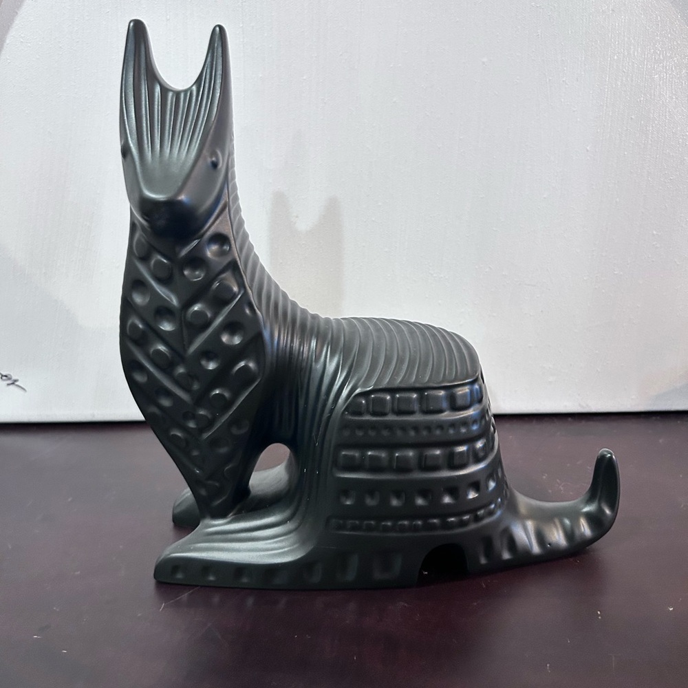 RARE Jonathan Adler Black Kangaroo Menagerie Sculpture Pottery Figurine Animal